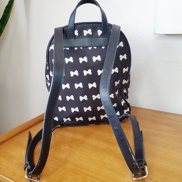 Kate Spade Wilson Road Bow Backpack Small Bradley Travel Bag Black White Print - Picture 3 of 15
